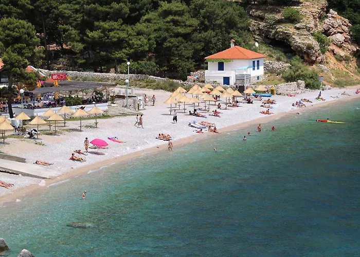 Διαμέρισμα With Parking Space Baska, Krk - 19195