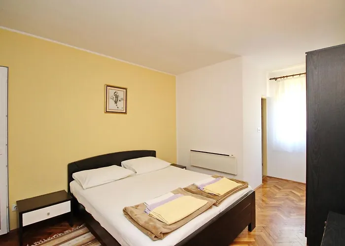 Apartmán With Parking Space Baska, Krk - 19195 Baška